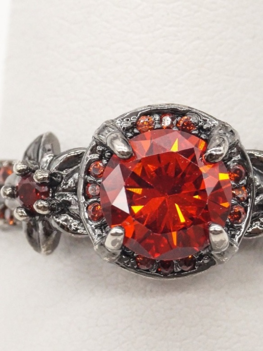 Vintage red cubic zirconia size 8